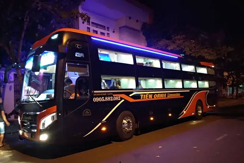 Nhà xe tiến oanh limousine